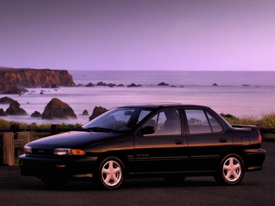  Isuzu Stylus XS 1990 года  (фото 2 из 5)